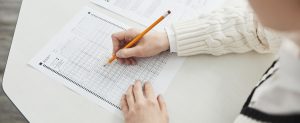 Comment réussir ses examens avec les huiles essentielles ?